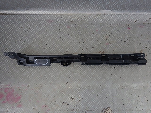 фото №1, Bmw f10 f11 молдинг кріпильна поріг правий задня 720402