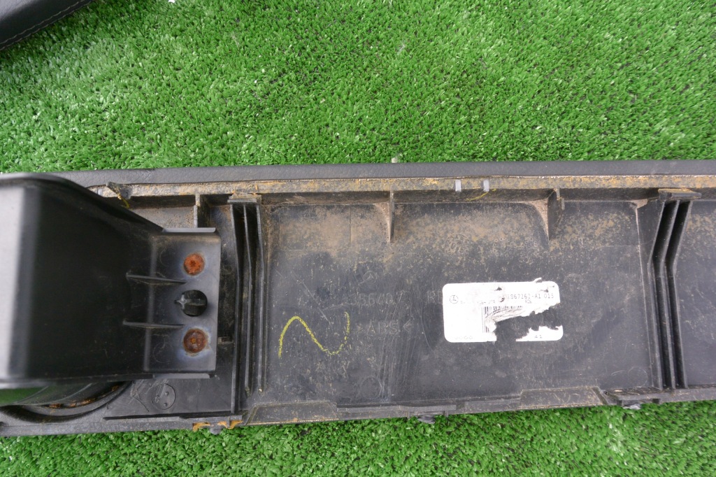 Підлокітник обшивка багажника комплект  mercedes gl x164 Зі Шроту