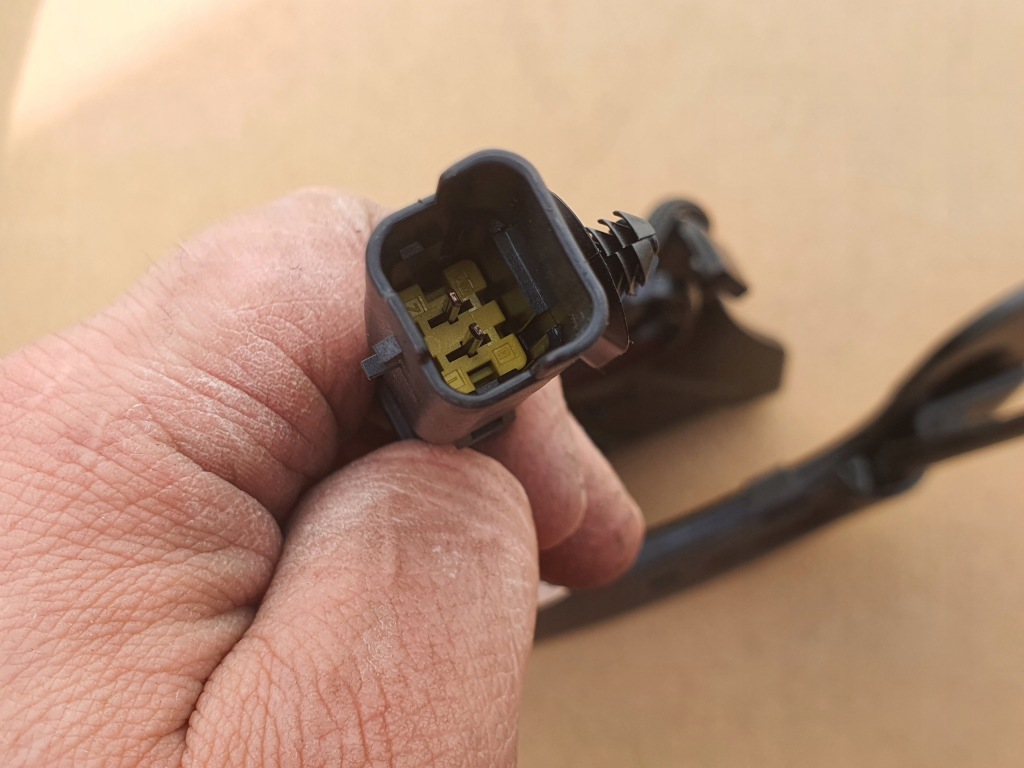 фото №9, Peugeot 3008 i петля крышки задняя левый правый