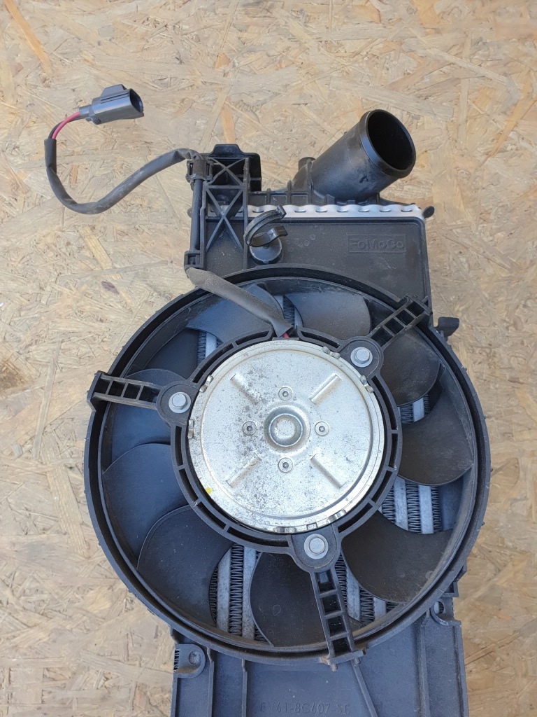 Купить Focus mk3 1.0 интеркулер вентилятор cv61-9l440-vc