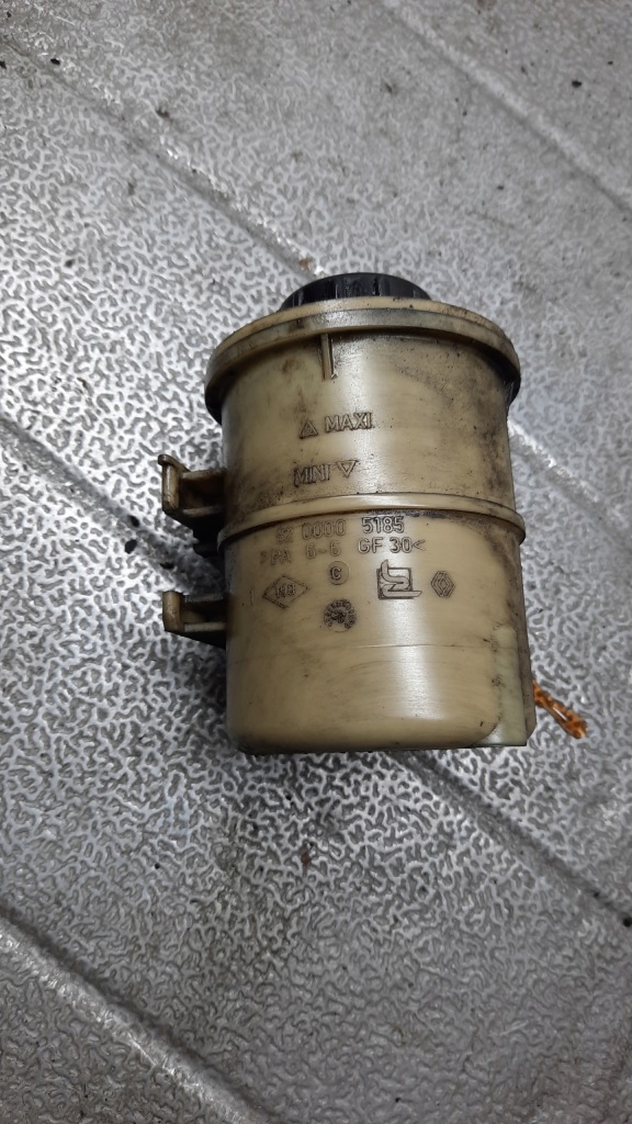 фото №2, Бак системы усилителя renault espace iv 2.2d 05r 8200005185