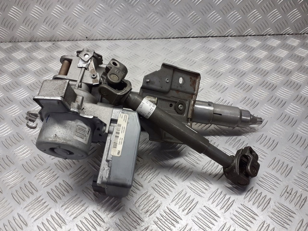 фото №1, Колонка підсилювач mazda 2 de df713210x