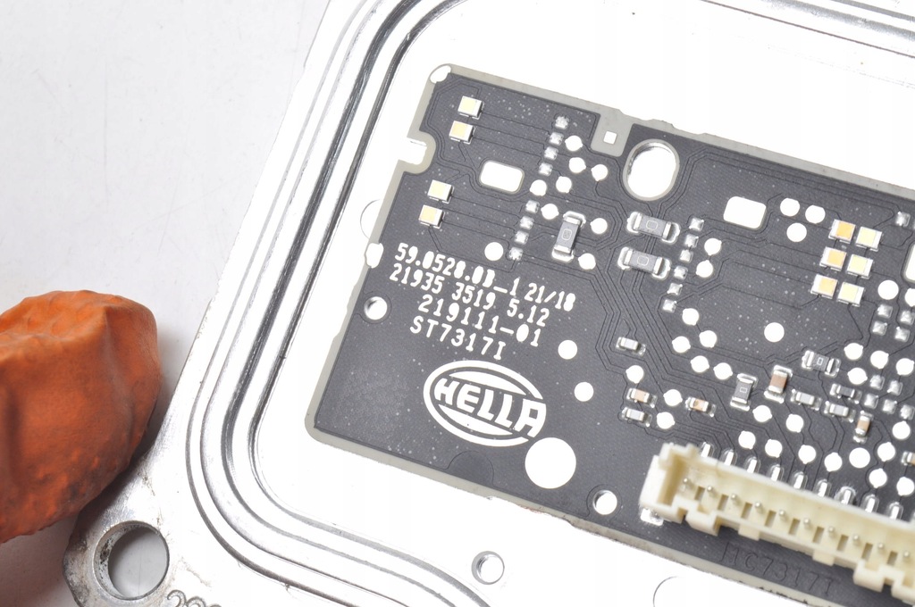 фото №3, Volvo xc60 ii модуль led 220157-01