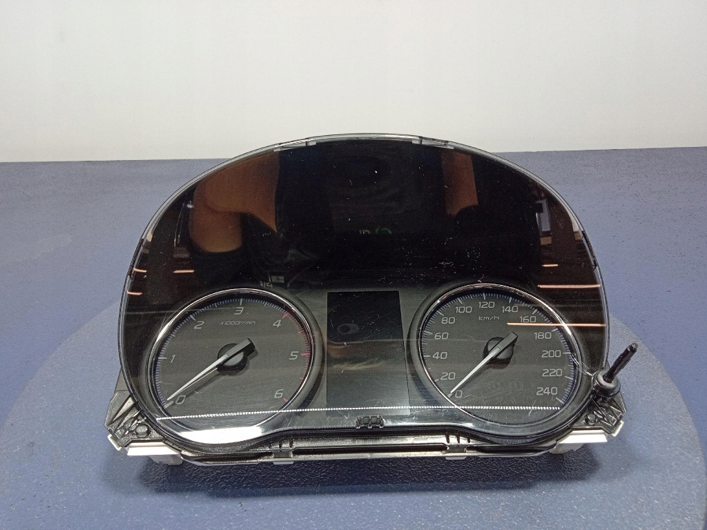 фото №1, Mitsubishi оригинальный номер 8100c535