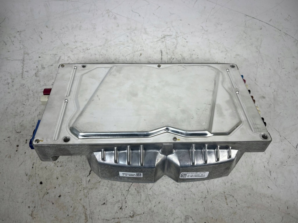 Другое блоки управления tesla model x p165500000k Киев