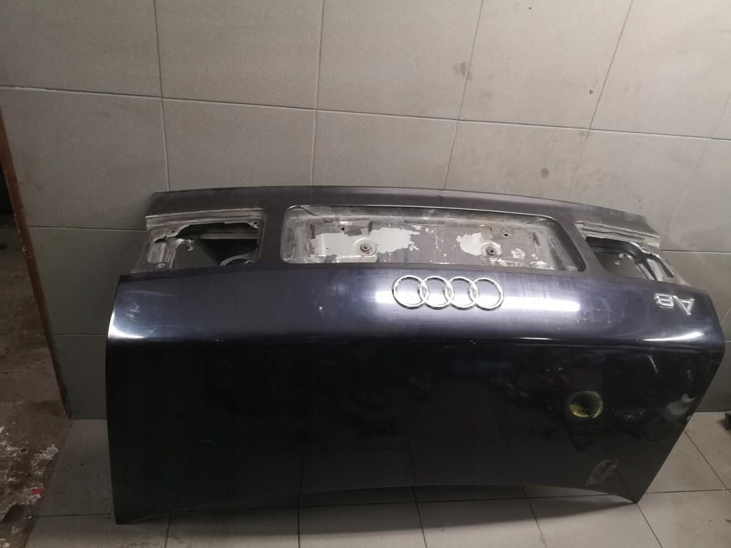 фото №1, Кришка багажника багажника audi a8 d2 przed fl lz5l lubelskie
