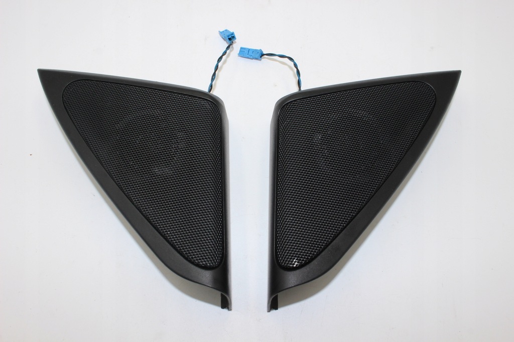фото №1, 32 bmw f01 f02 треугольник динамик hifi правый 7226612