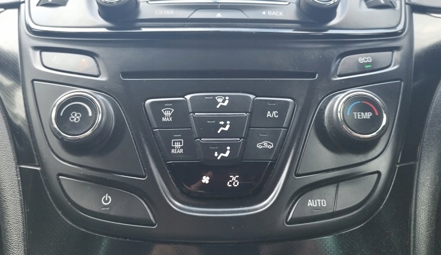 фото №1, Панель обдув кондиционера opel insignia a lift 2014-2017