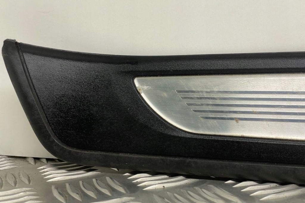 Купити Передня ліва накладка декоративна порога  bmw 3 touring e91 7907151 3.0l дизель