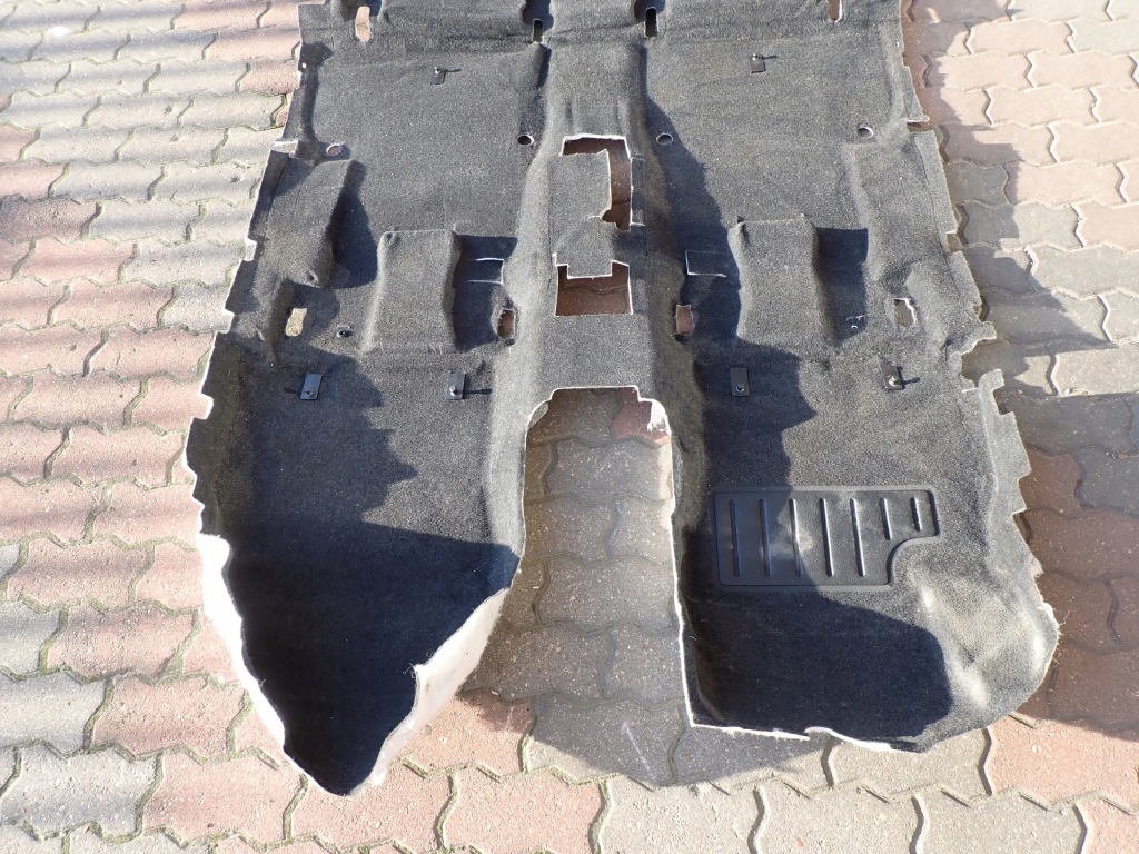 фото №3, Mazda5 mazda 5 ii 10- пол обшивка