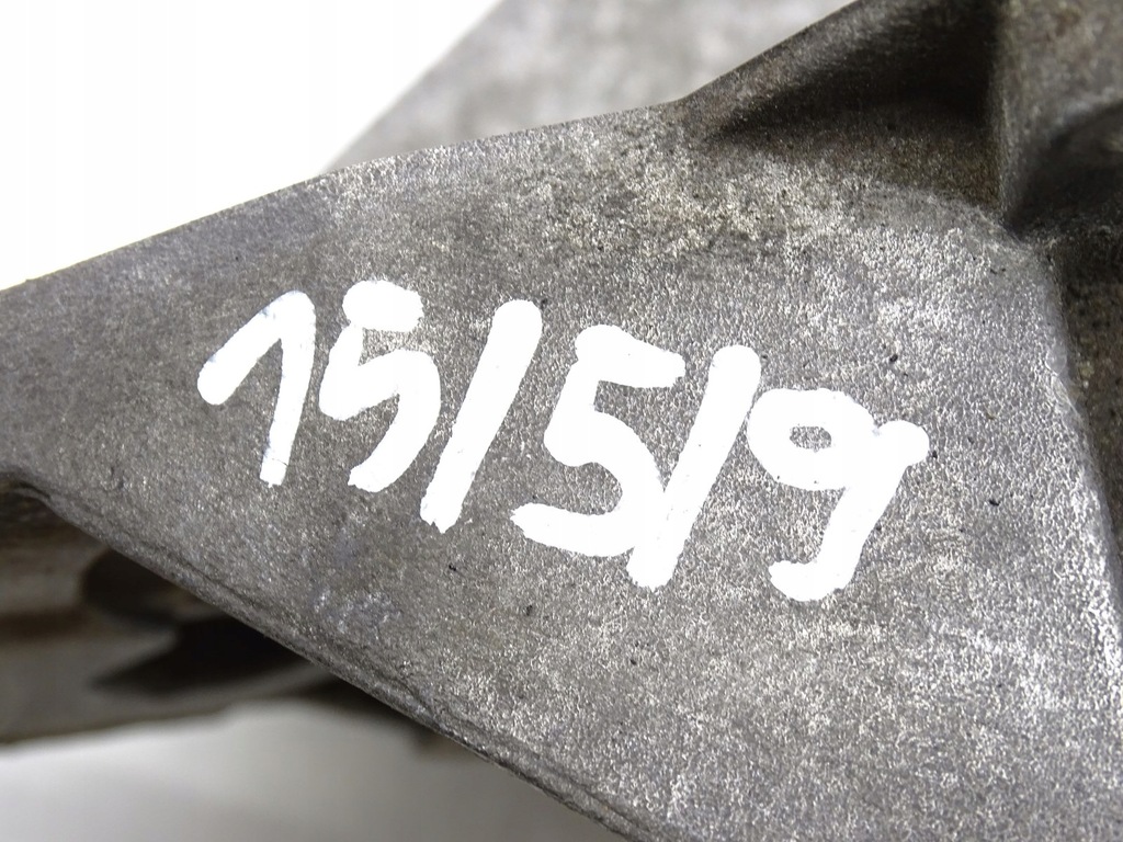 фото №14, Кронштейн основа генератора seat exeo 3r 2.0 tdi cag