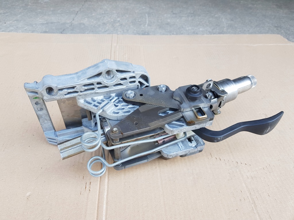 фото №12, Колонка + регулювання керма / audi a2 99-05 / справна 8z0419502