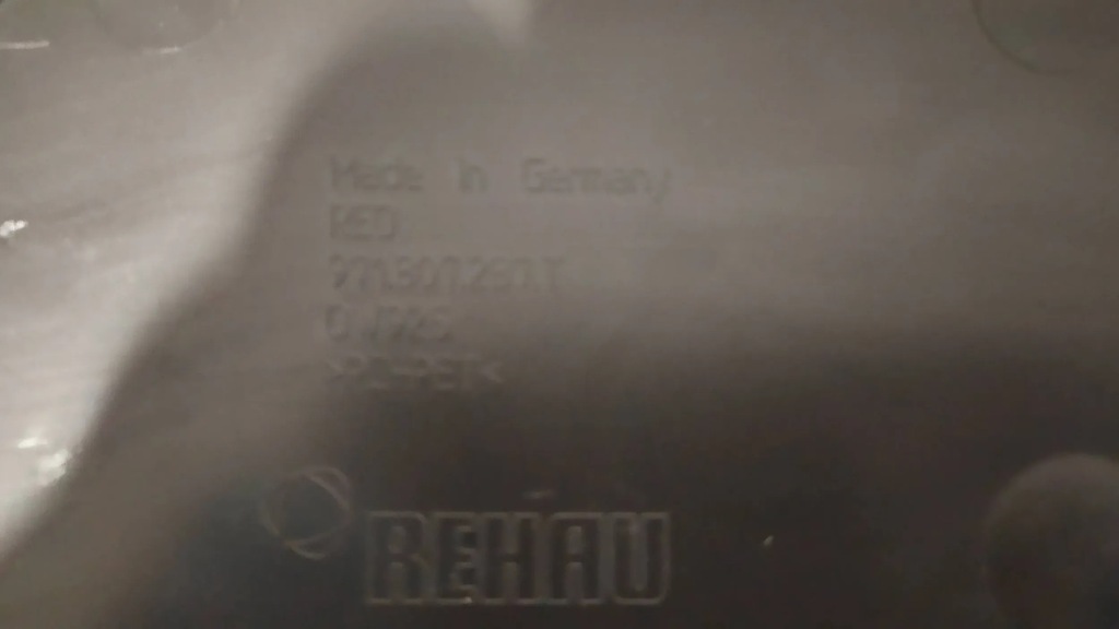 фото №6, Подставка рамка номерного знака перед porsche panamera 971