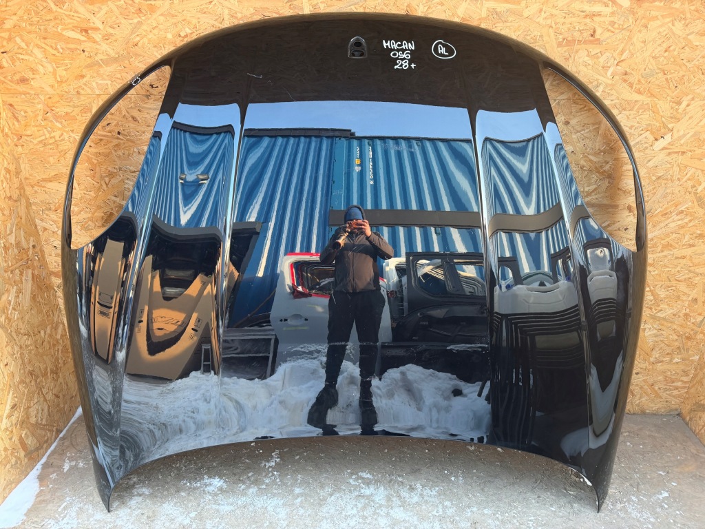 Купить Porsche macan капот
