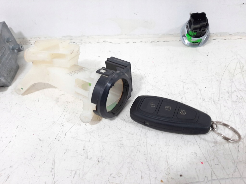 фото №9, Ford kuga mk2 2.0tdci euro6 15r замок запалювання ключ імобілайзер 7s7t-19h386-da