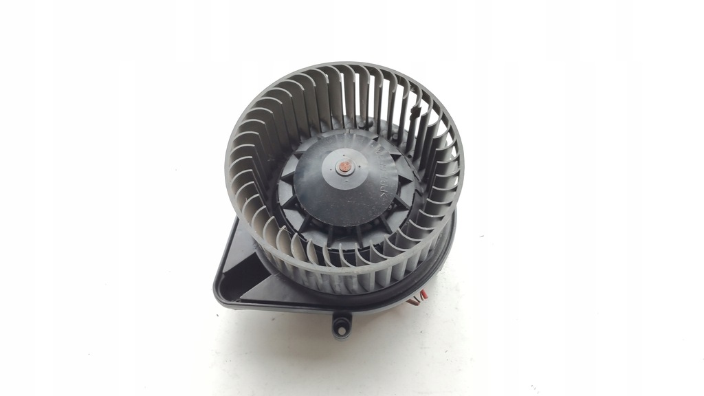 фото №1, Audi a4 b6 воздуходувка вентилятор 8e1820021e