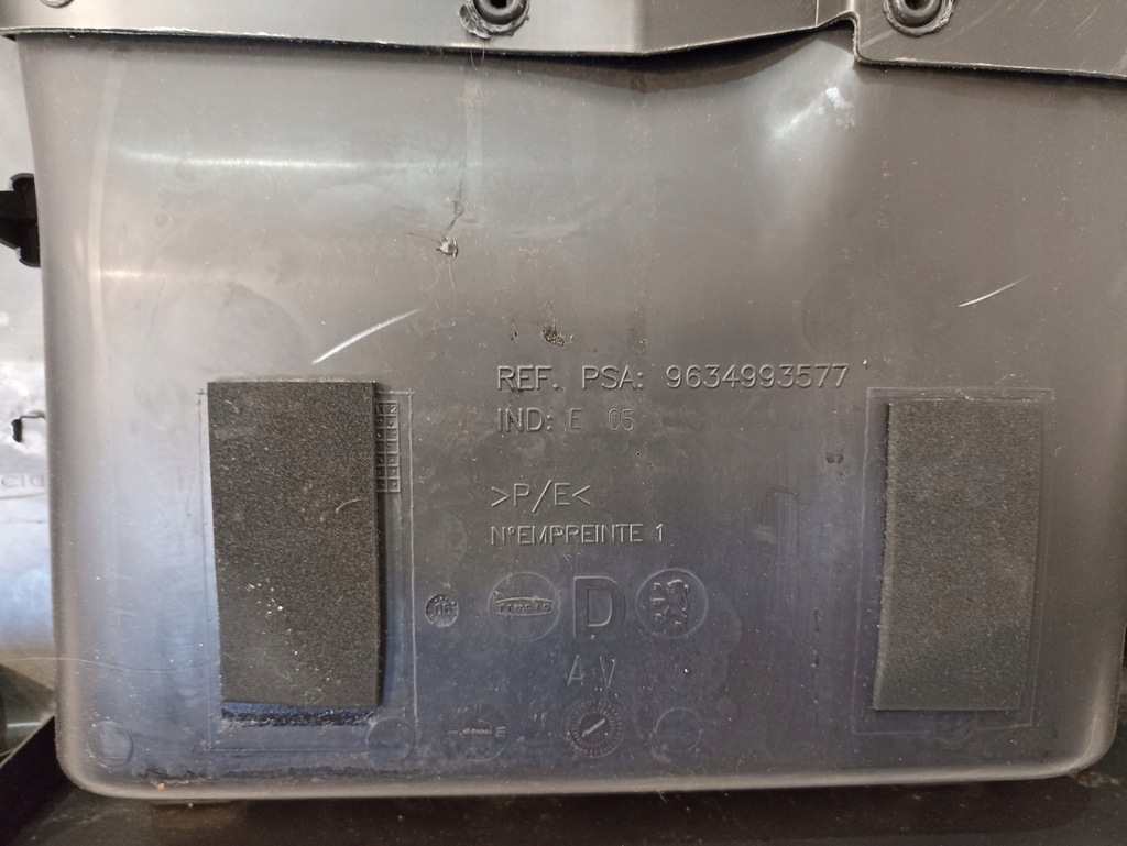 фото №10, Обшивки дверь комплект peugeot 307 2006 europa