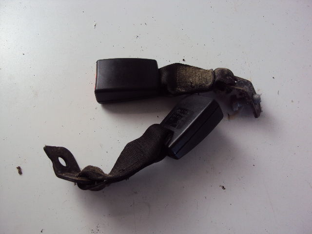 фото №2, Замки ременів задня bmw serii 1 e82 coupe 2.0d