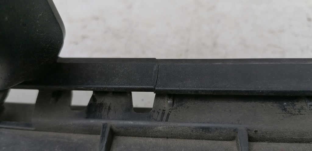 фото №10, Audi q5 ii sq5 80a lift s-line решітка середня бампера 80a807647h 21r-