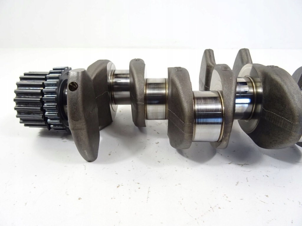 Skoda octavia iv 2.0 tdi 05lb wał колінчастий 2021r 05l105263b Зі Шроту