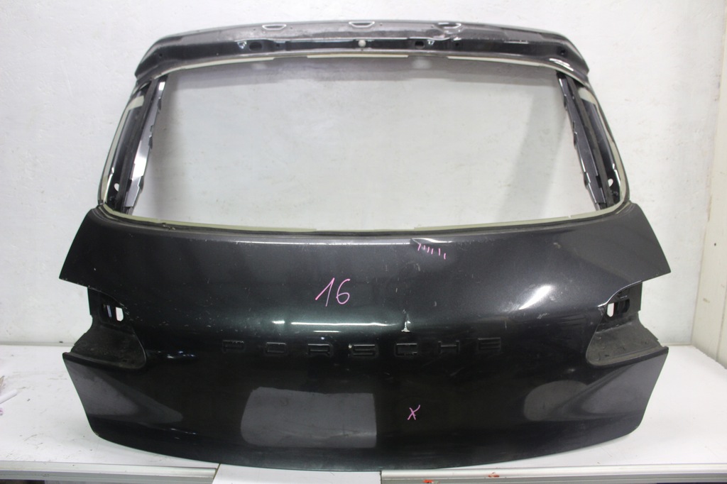 фото №1, Крышка багажника багажника porsche macan 95b оригинал оригинальный номер