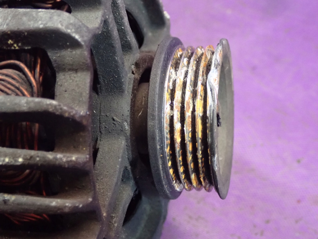 Fiat punto 2 99-03 1.2 60km генератор 60a 46800158 в Украине