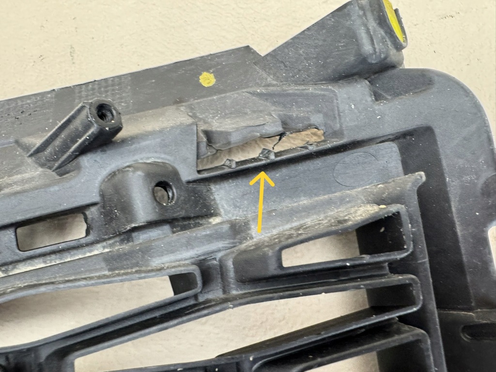 фото №11, Jaguar e-pace 17r- решітка ліва бампера лівий перед m9c3-15a299