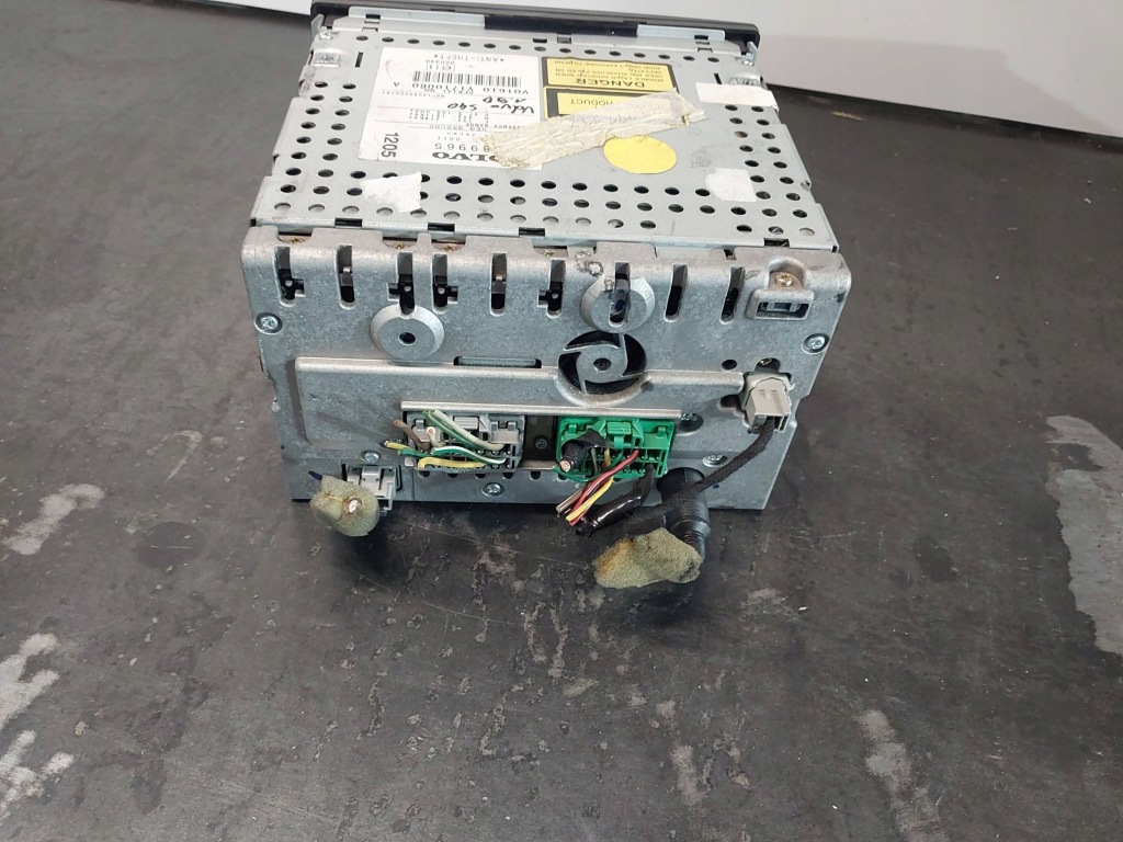 Радиопроигрыватель volvo s40 30889965 Цена