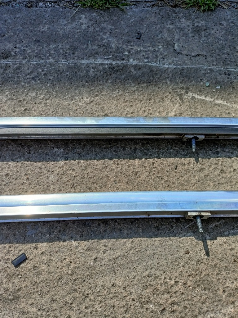 Рейлінг даховий opel insignia універсал ліве або правий в Україні