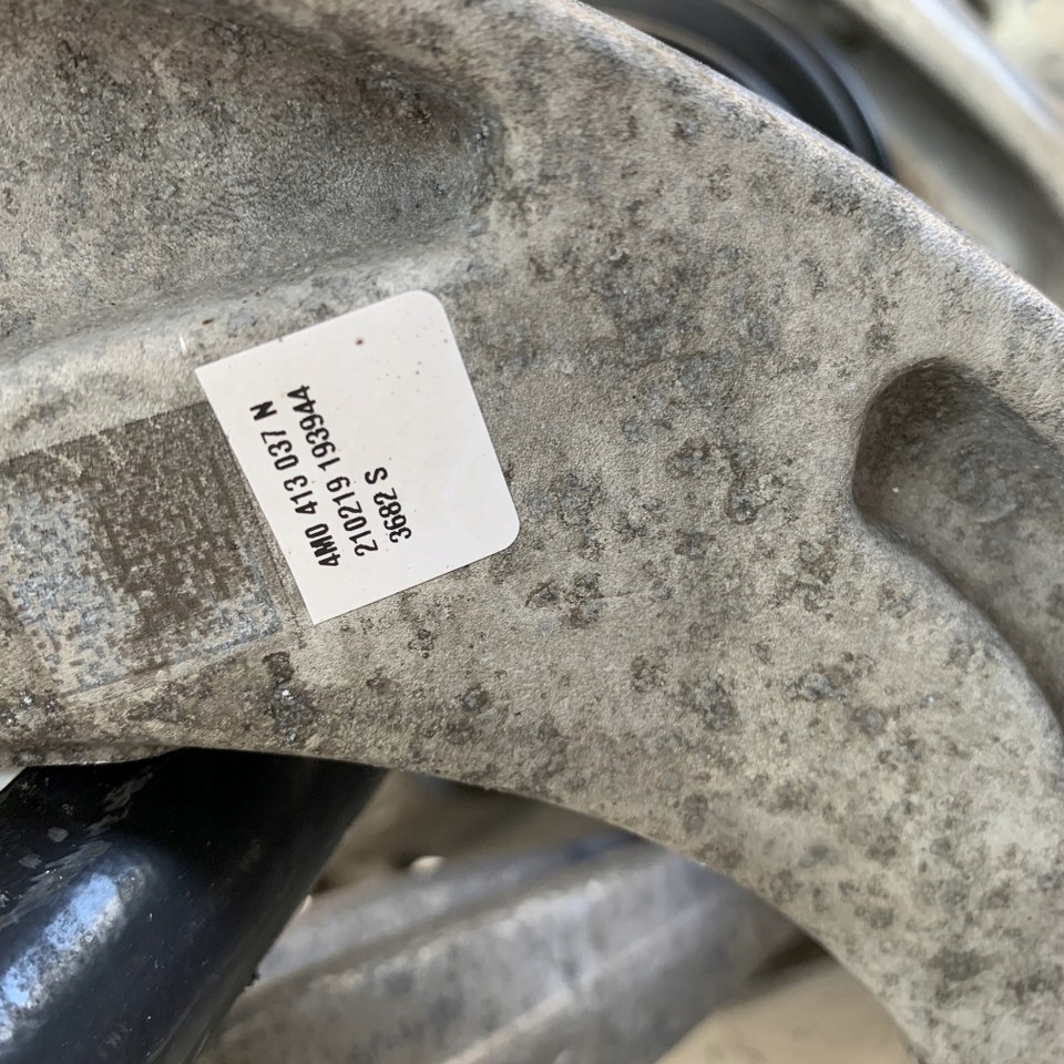 Поворотний кулак ліва перед підвіска важіль амортизатор привідний вал audi q5 80a 19r Доставка