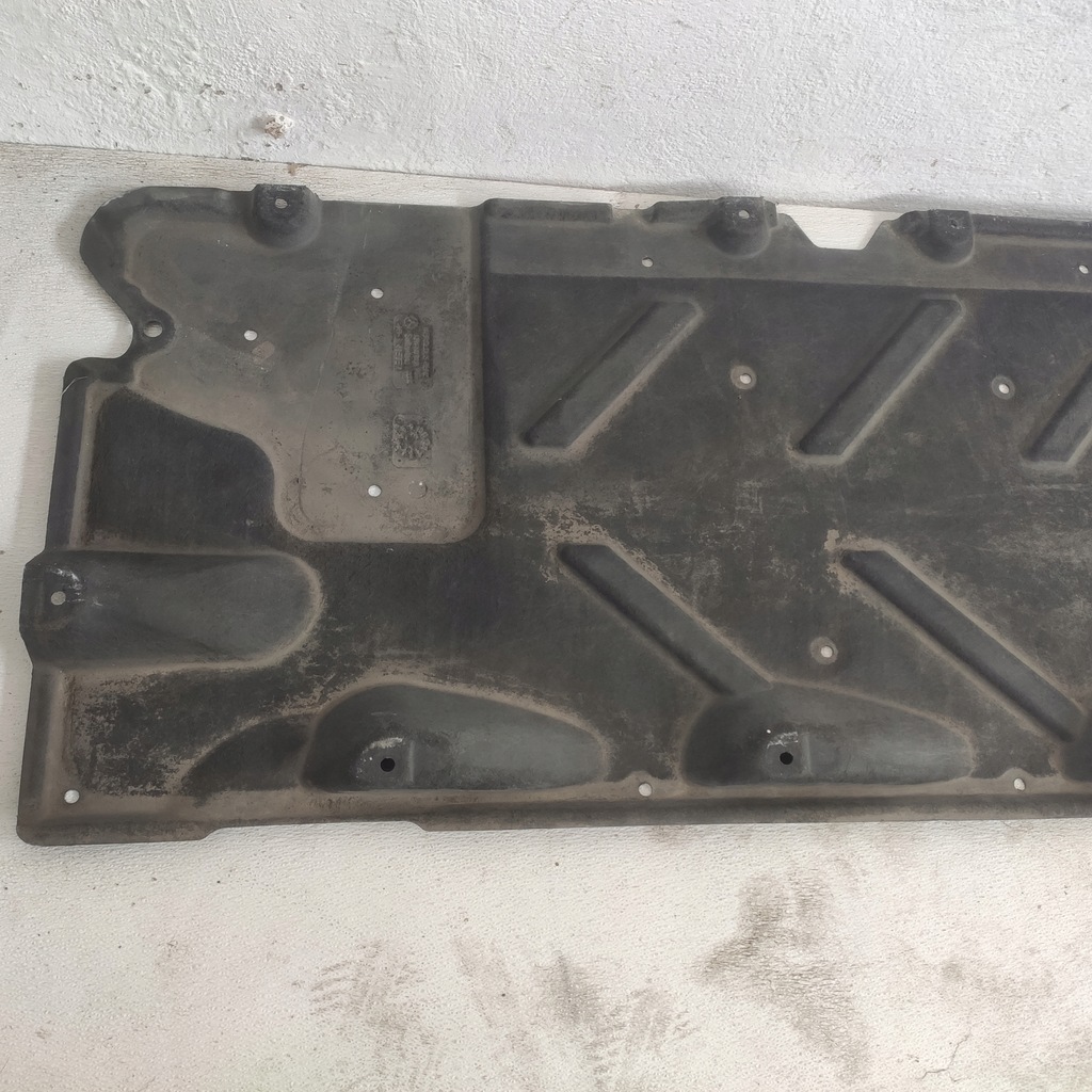 фото №2, Mercedes w246 2012 защита подвеска левая