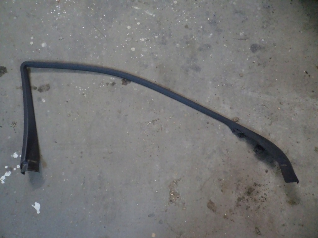 фото №1, Mercedes-benz оригінальний номер a2037250171 рамка двері лівий перед