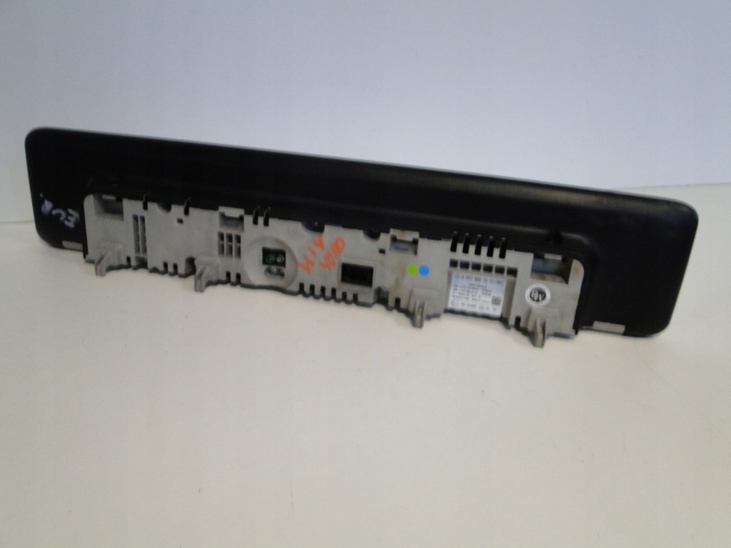 фото №6, Mercedes b klasa 247 gla glb 247 eqc n293 лічильник дисплей екран монітор