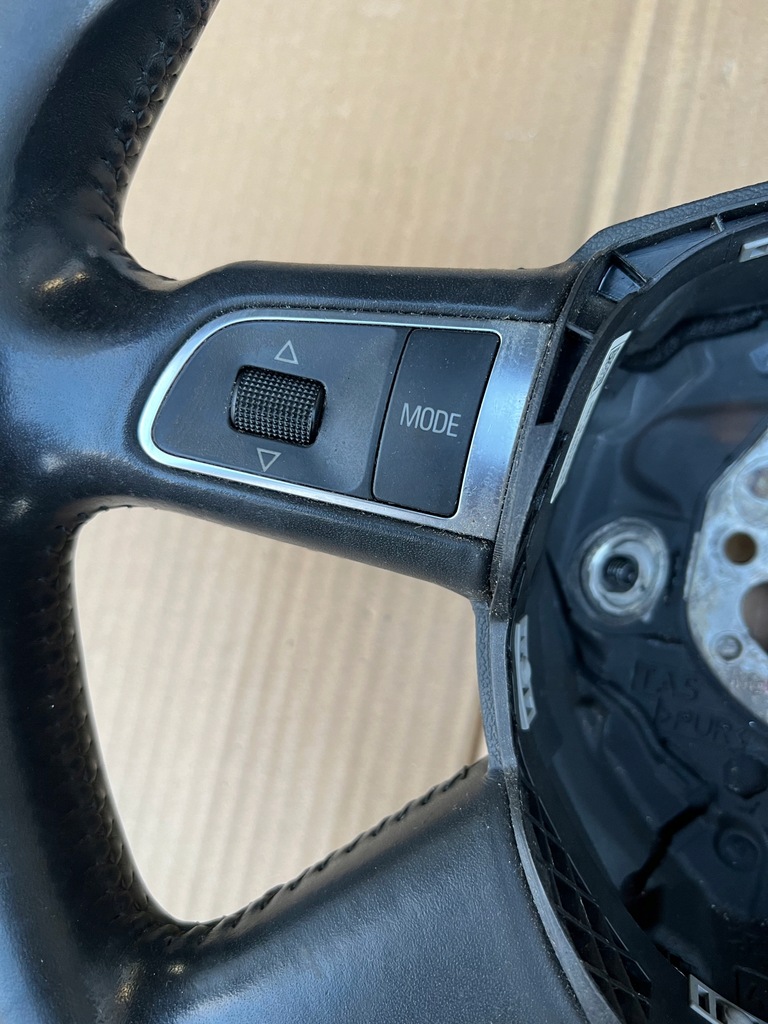 фото №8, Повітропровід мультифункція пелюстки перемикання f1 audi a8 d3