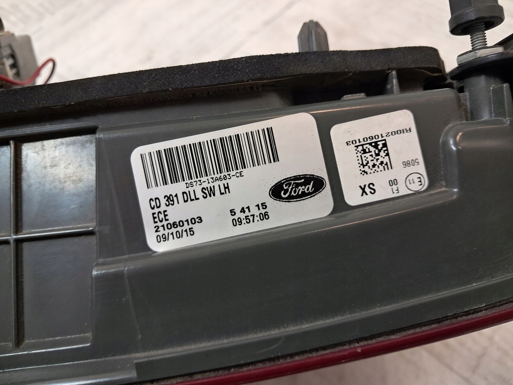 фото №6, Ford mondeo v лампа лівий задня задня led w кришка кришки ds73-13a603-ce