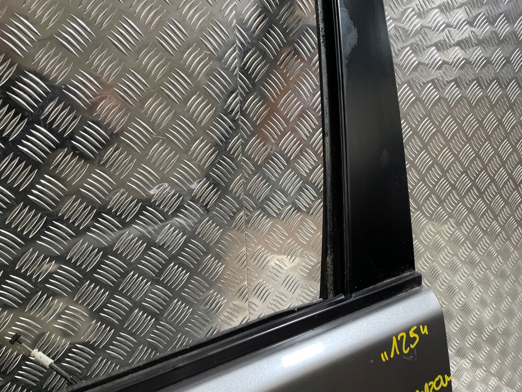 фото №13, Дверь левый перед land rover discovery iii 3 iv 4