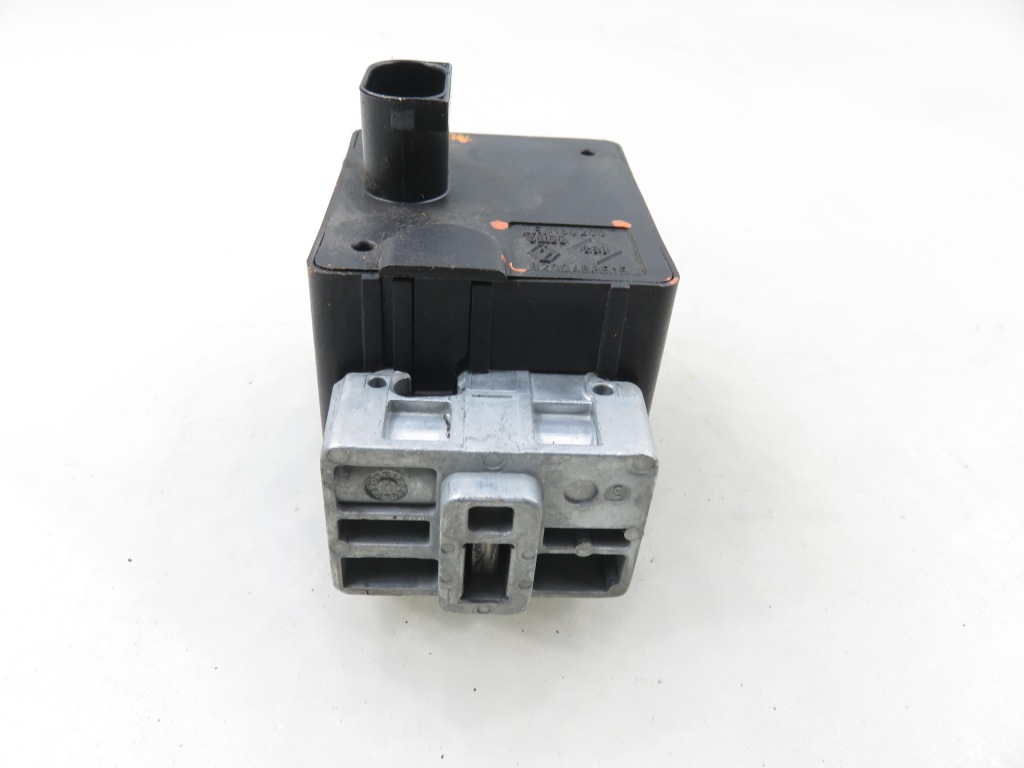 Блокировка колонки renault scenic 2 8200468515 e0160200 Недорого