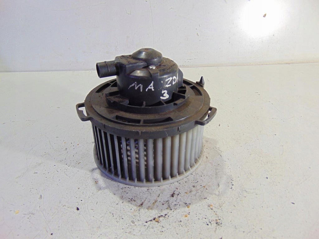 фото №1, Вентилятор повітродувка mazda 3 hb111bn7n02