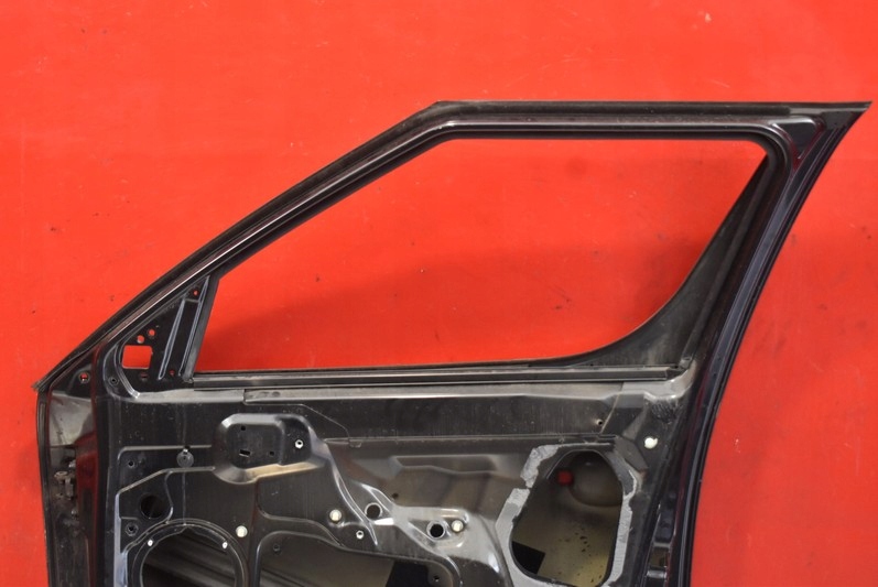фото №16, Дверь правое перед передние чёрные skoda roomster 06-10