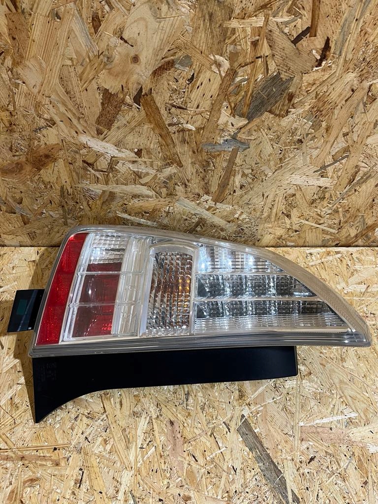 фото №7, Лампа задняя задняя левая toyota prius iii 2009- xw30 europa оригинал