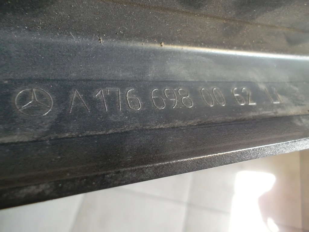 Mercedes a klasa 45 amg 176 w176 накладка на поріг молдинг a1766900062 Зі Шроту