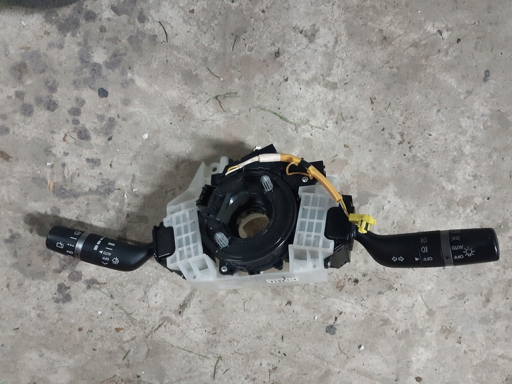 фото №1, Переключатель комбинированный лента mazda 3 bl 2009