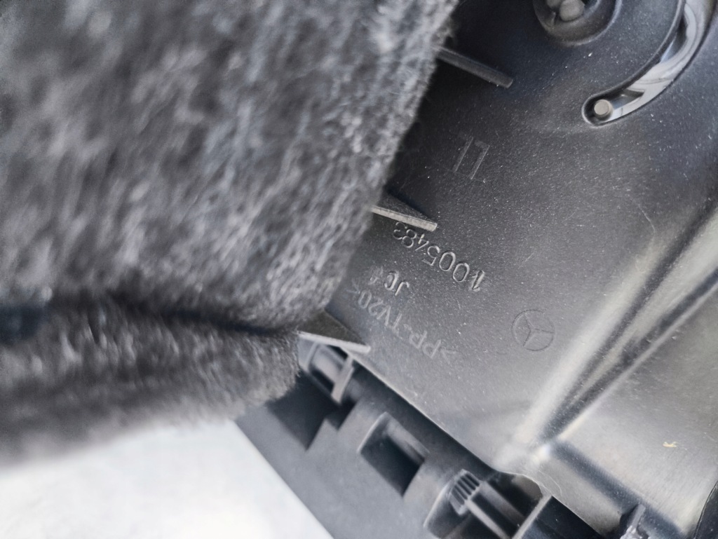 Mercedes w169 mercedes a klasa w169 бардачок пасажира європа ? Оригінал