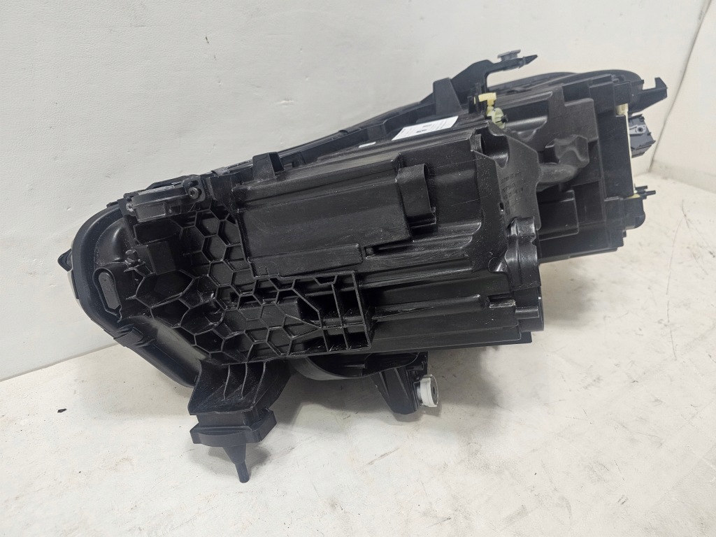 Фара правый  перед передняя bmw x5 g05 x6 g06 lci рестайлинг  shadow led 5a8e116-01 Оригинал