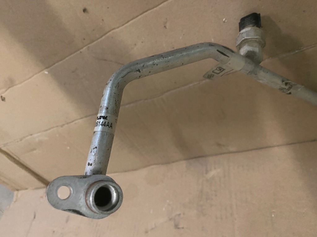 фото №4, Шланг кондиционера renault master iii 924908794r