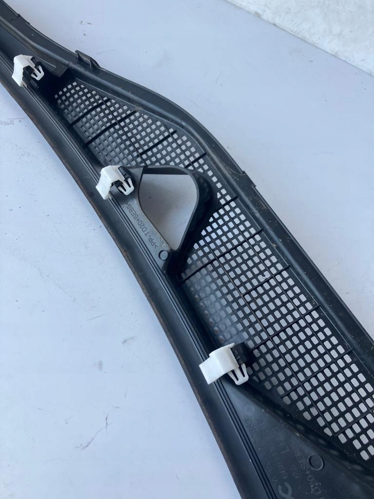 фото №8, Жабо twingo iii smart 453 668118065r