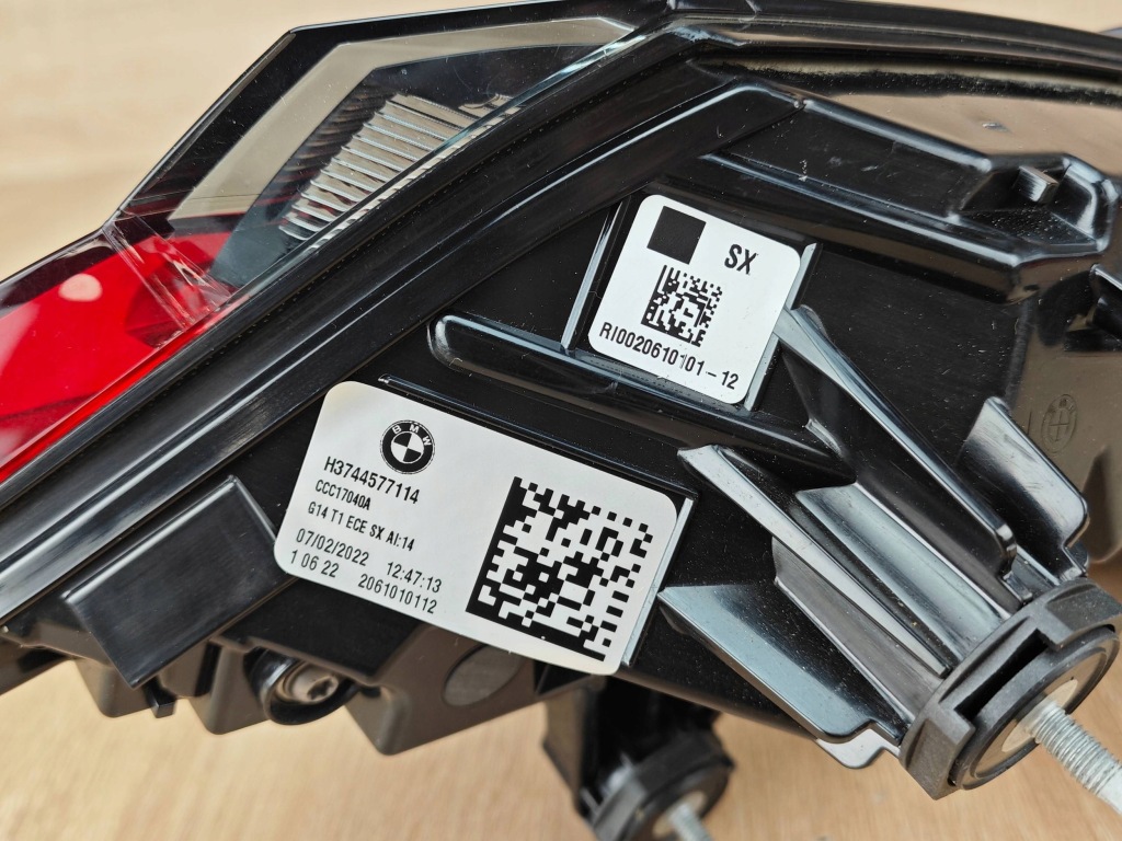 Купить Оригинальная лампа левый задний  led bmw 8 g16 g15 g14 f93 7445771 30km европа