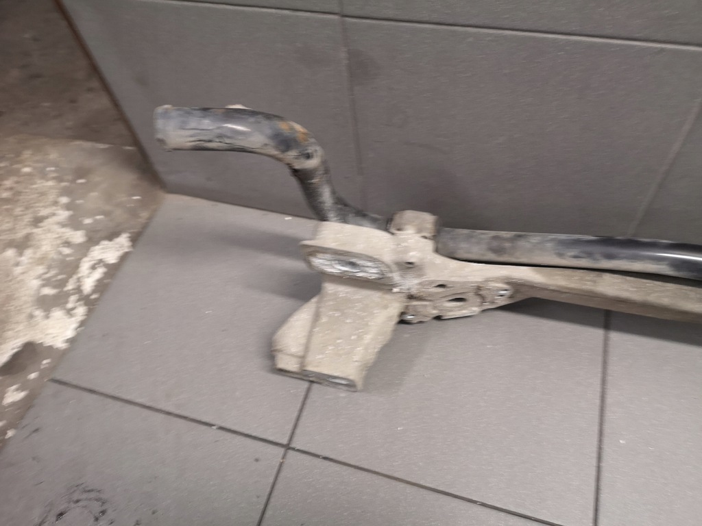 фото №4, Кронштейн опора двигателя audi a8 d3 4e0199205k