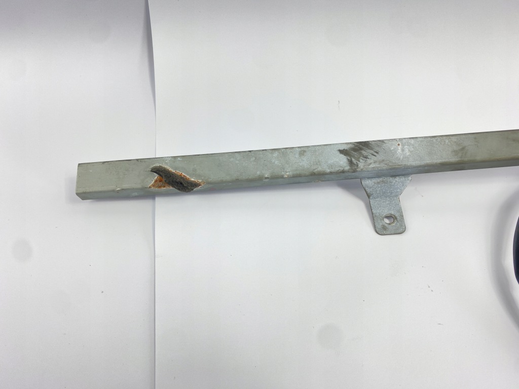 Купить Podajnik поперечина безопасности левый водителя mercedes w140 cl c140 1137020033