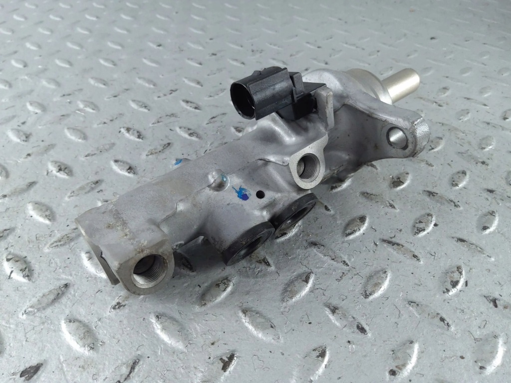 Насос тормозная volkswagen passat b8 америка 1k1614019ah с Разборки